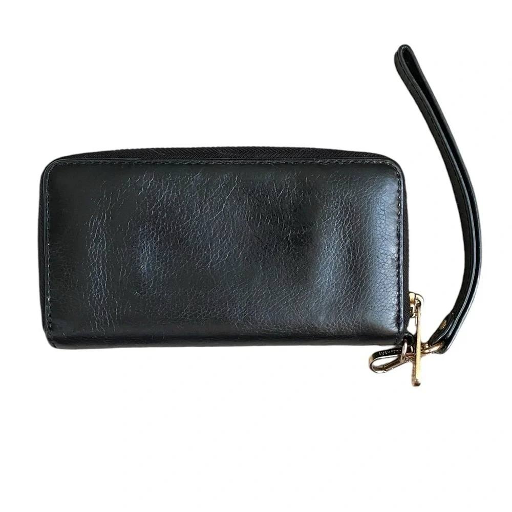 Michael Kors Jet Set Leather Wristlet